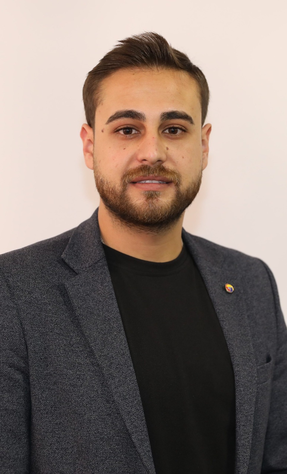 Türkmen Şirketler Grubu yaptığınız her 500 litre akaryakıt alımında sizin adınıza Tema Vakfı’na bir fidan bağışı kampanyasını duyurdu.