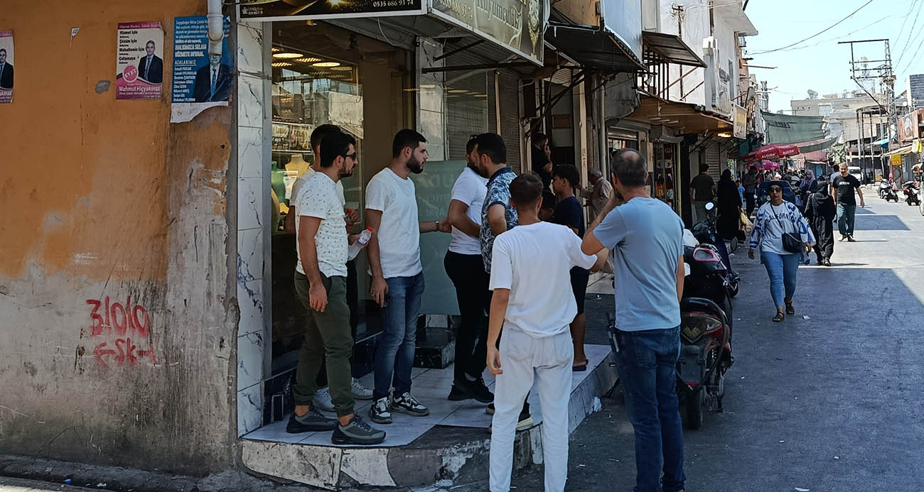 Adana’da Korkunç Kuyumcu Soygunu: İki Çalışan Yaralandı, 1 Kilo Altın Çalındı