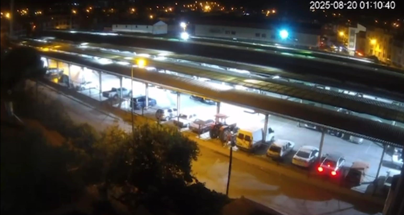 Balıkesir Sındırgı’da Geceyi Sarsan Deprem