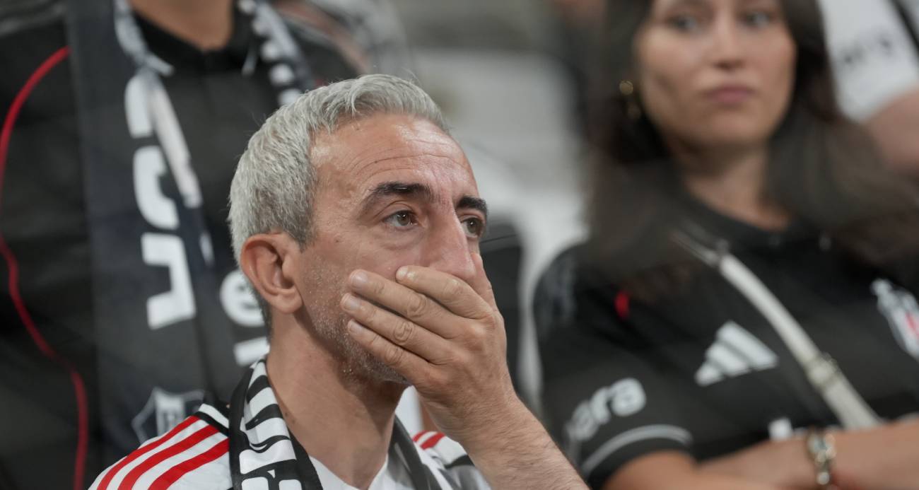 Beşiktaş Avrupa’ya Veda Etti, Taraftarlar Protesto Düzenledi