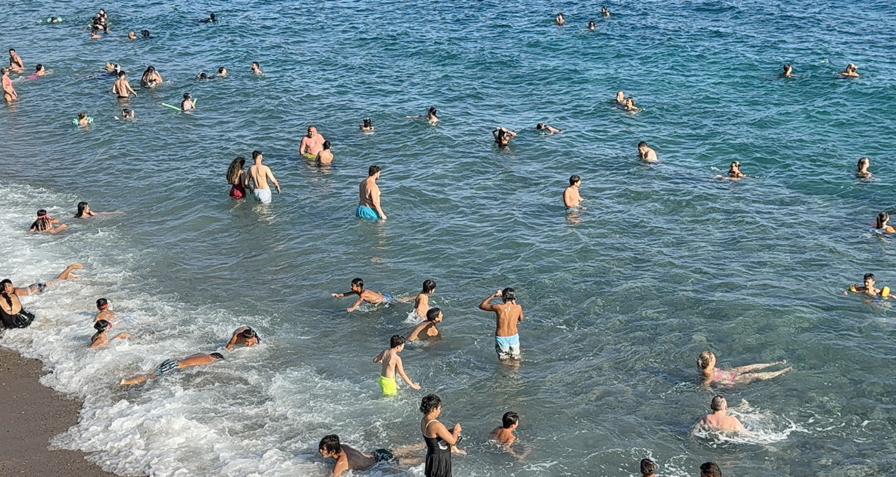 Bodrum’da Yaz Yoğunluğu: Nüfus Dört Kat Artarak 800 Bine Ulaştı