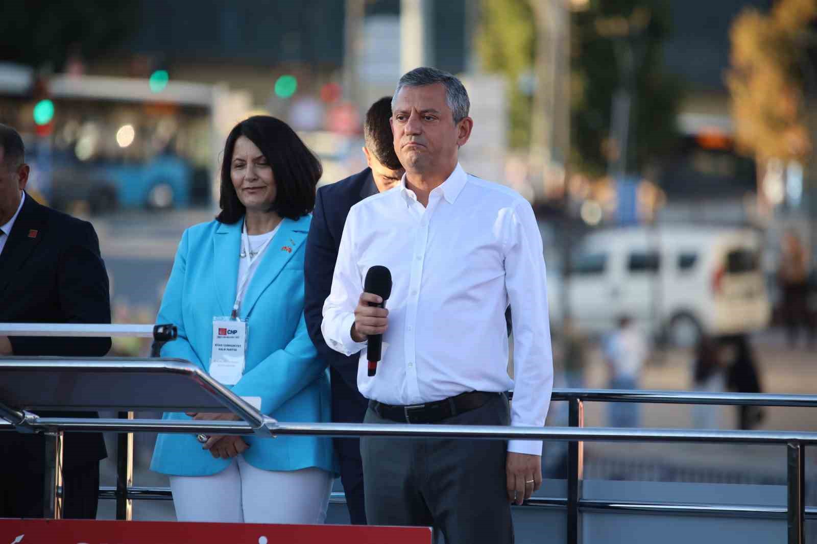 CHP Genel Başkanı Özgür Özel, Sivas’ta Hükümeti Eleştirdi