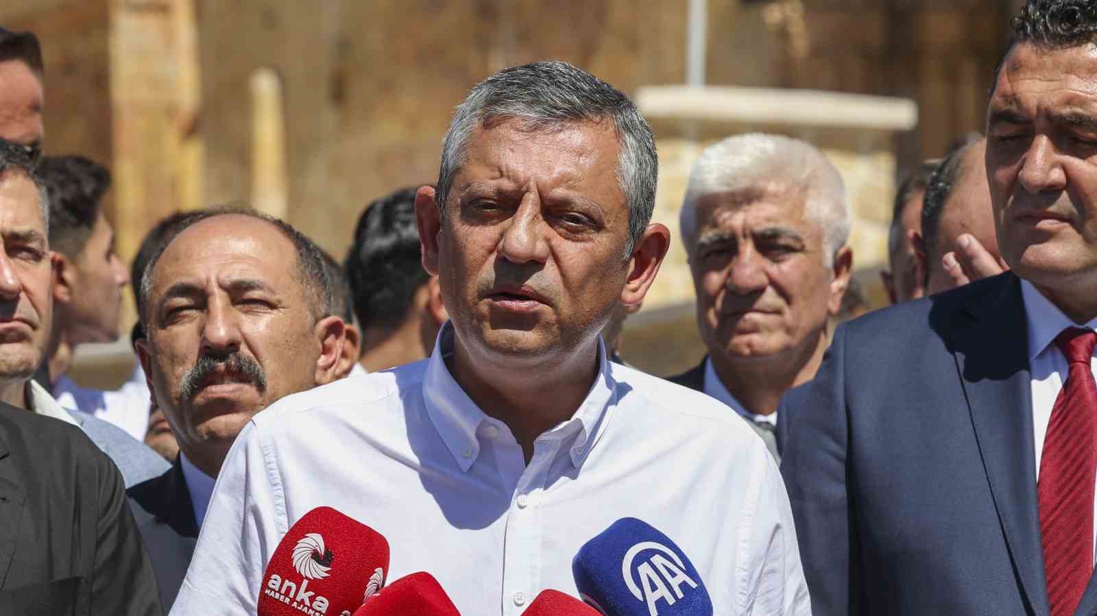 CHP Genel Başkanı Özgür Özel’den TBMM’ye Olağanüstü Toplantı Çağrısı