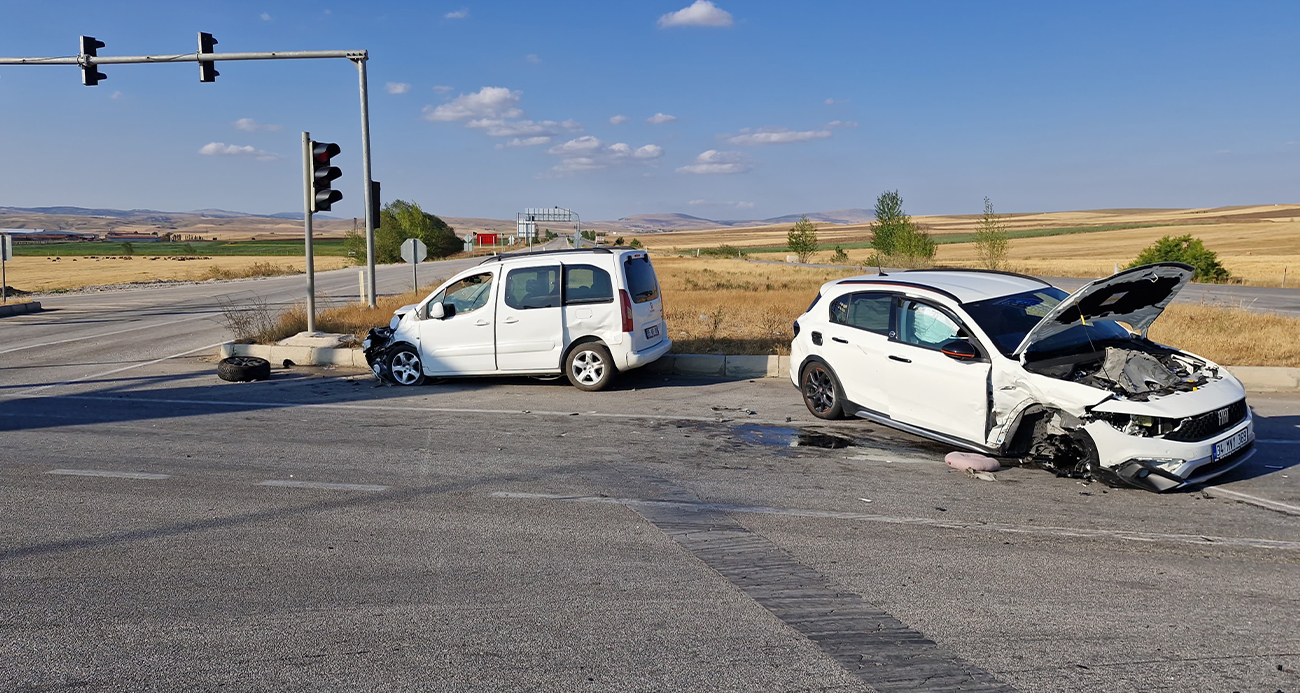 Çorum Alaca’da Trafik Kazası: 10 Yaralı