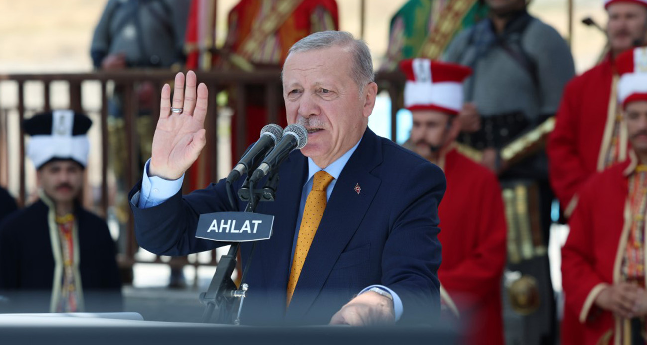 Cumhurbaşkanı Erdoğan, Ahlat’ta Tarihi Vurguladı: ‘Kızılelma’nın Anahtarı Ahlat’