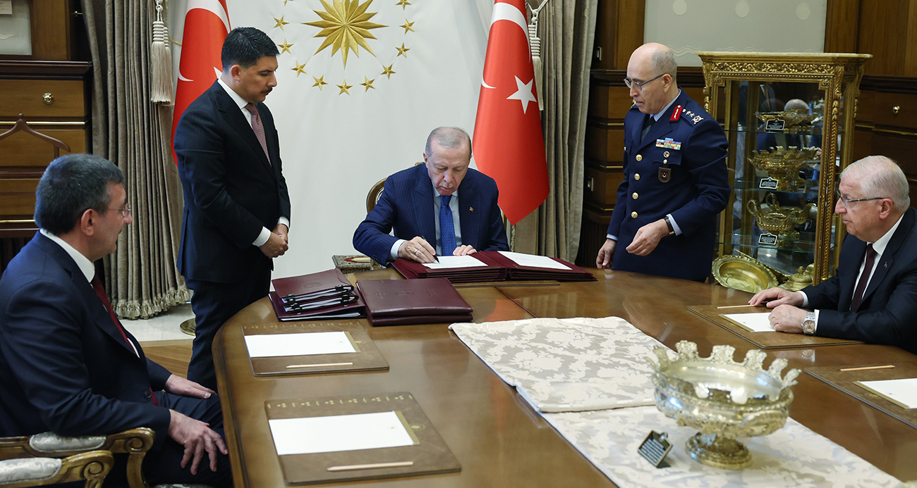 Cumhurbaşkanı Erdoğan, YAŞ Kararlarını Onayladı