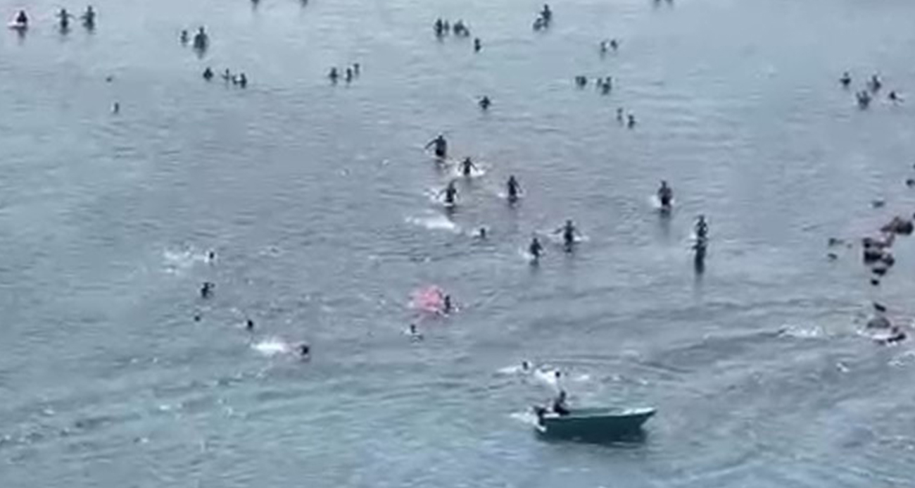 Denizde Boğulma Tehlikesi Geçiren Vatandaş Son Anda Kurtarıldı