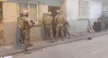 Diyarbakır Merkezli Çok İllere Yayılan Dolandırıcılık Operasyonu: 12 Tutuklama