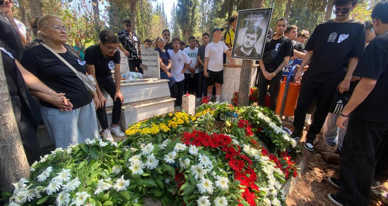 Genç Yayıncı Oğuzhan Dalgakıran, Mersin’de Son Yolculuğuna Uğurlandı