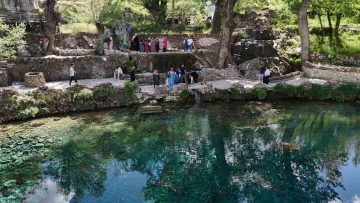 Gürün’ün Doğa Harikaları Gözpınar Gölü ve Şuğul Vadisi Ziyaretçi Rekorları Kırıyor