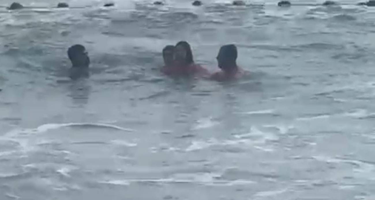 Hatay’da Denizde Boğulma Tehlikesi Geçiren İki Çocuk Kurtarıldı