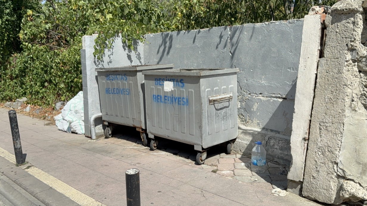 İstanbul Beşiktaş’ta Çöp Konteynerinde Bebek Cesedi Keşfi