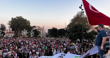 İstanbul Gazze’ye Umut Olarak Yürüdü