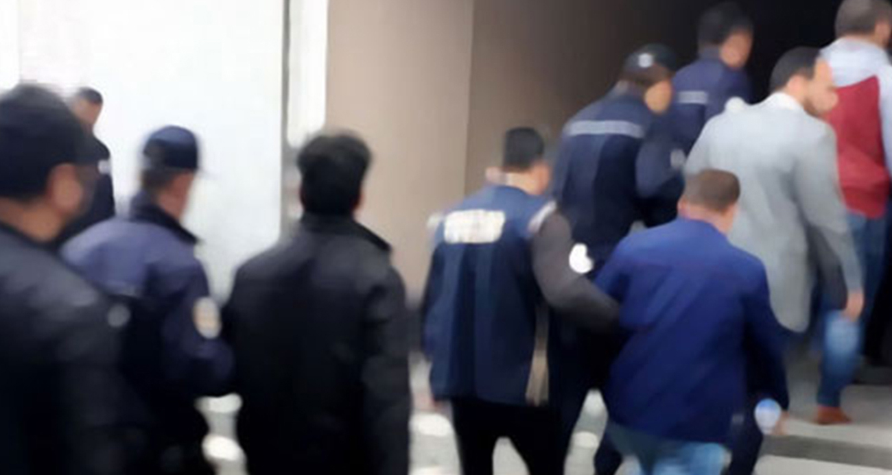 İstanbul’da Devasa Kaçak Pırlanta Operasyonu: Milyonlarca Liralık Ziynet Eşyası Ele Geçirildi