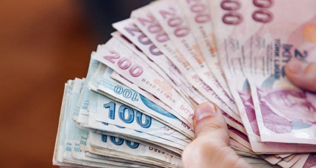Kamu Görevlilerinin Maaşlarında Önemli Artış
