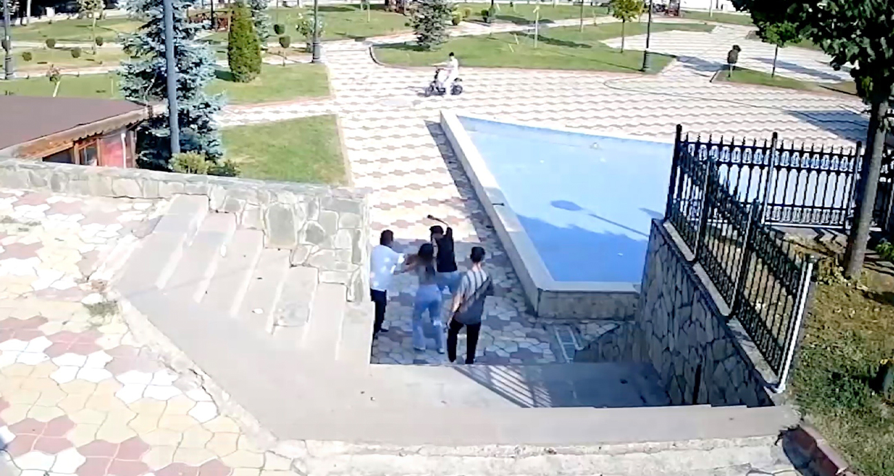 Kastamonu’da Parkta Çıkan Kavga Güvenlik Kamerasında