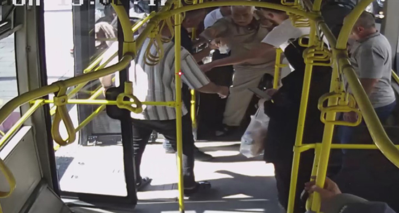 Kayseri’de Otobüs Şoförünün Hayat Kurtaran Hareketi Kamerada!