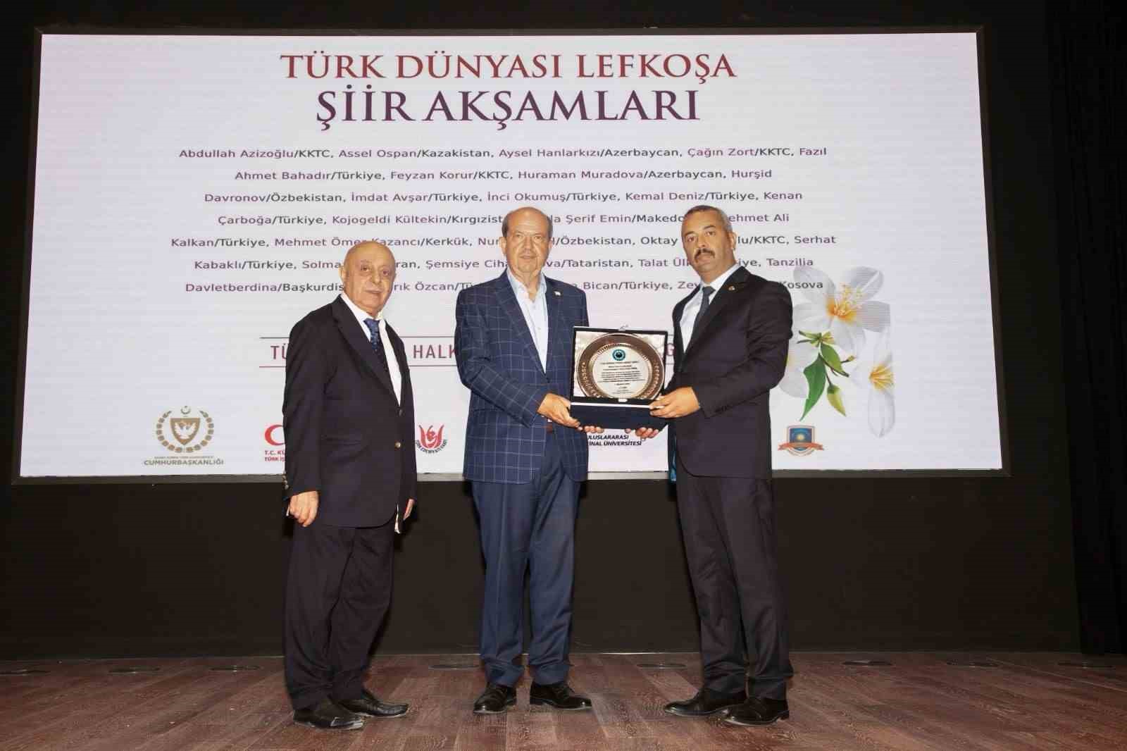 KKTC Cumhurbaşkanı Ersin Tatar’a Türk Dünyası Yüksek Hizmet Ödülü Takdim Edildi