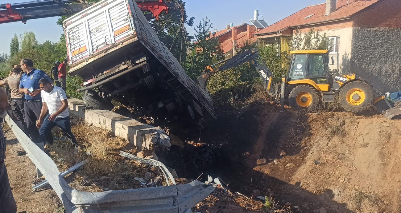 Konya Doğanhisar’da Ölümcül Trafik Kazası: 3 Kişi Hayatını Kaybetti