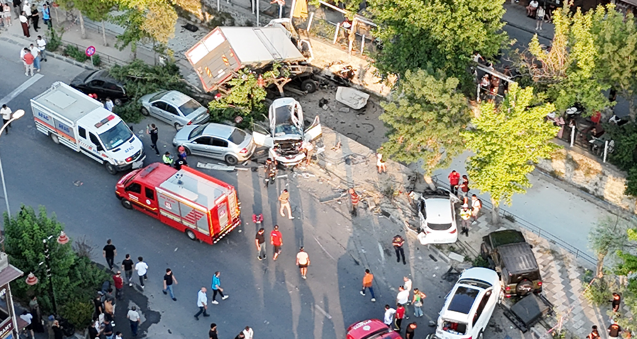 Nevşehir’de Freni Patlayan Kamyon Dehşeti: 10 Araç Hasar Gördü, 6 Yaralı