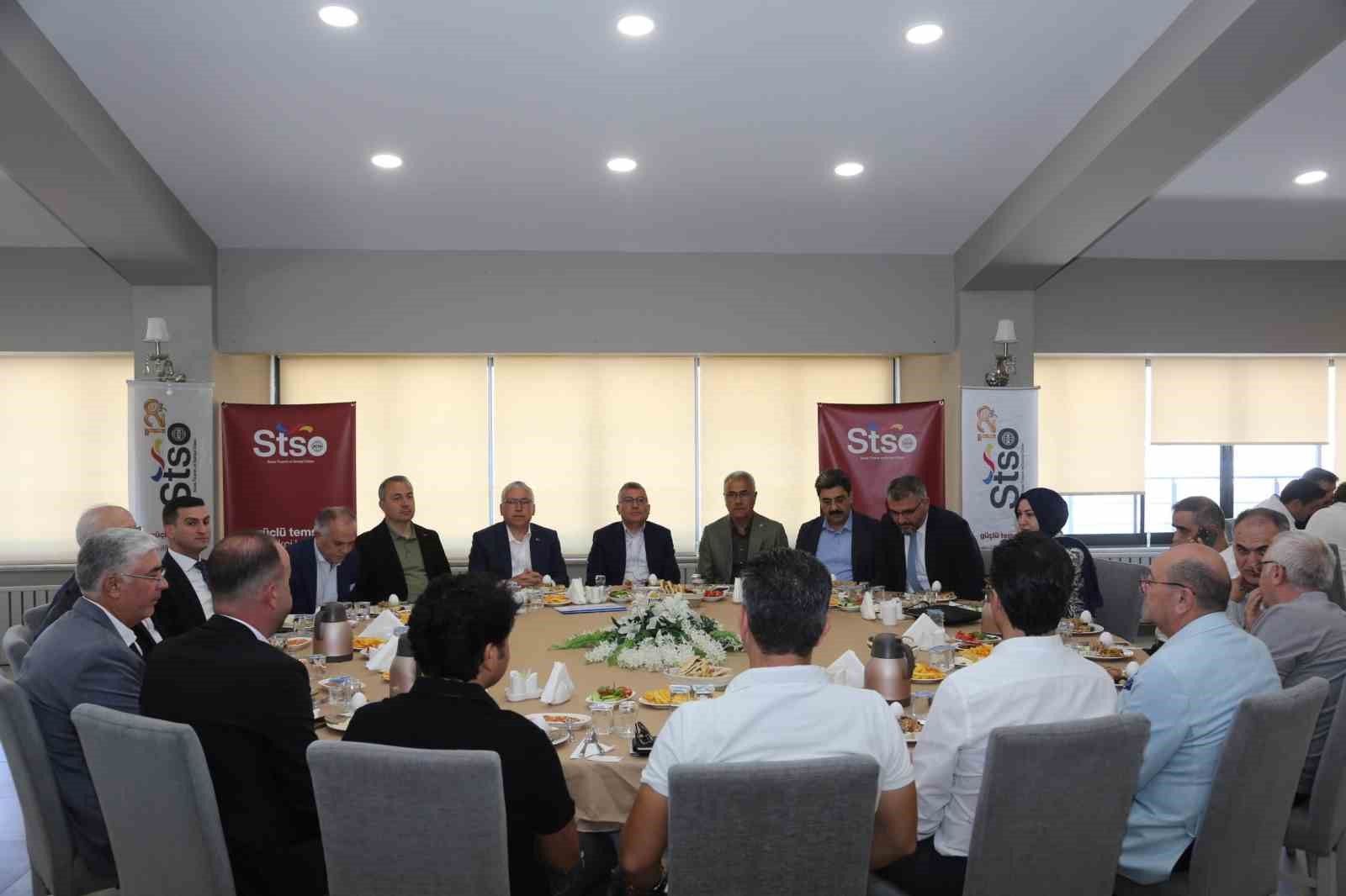 Sivas Demirağ OSB’de Büyük Yatırımcı Toplantısı Düzenlendi