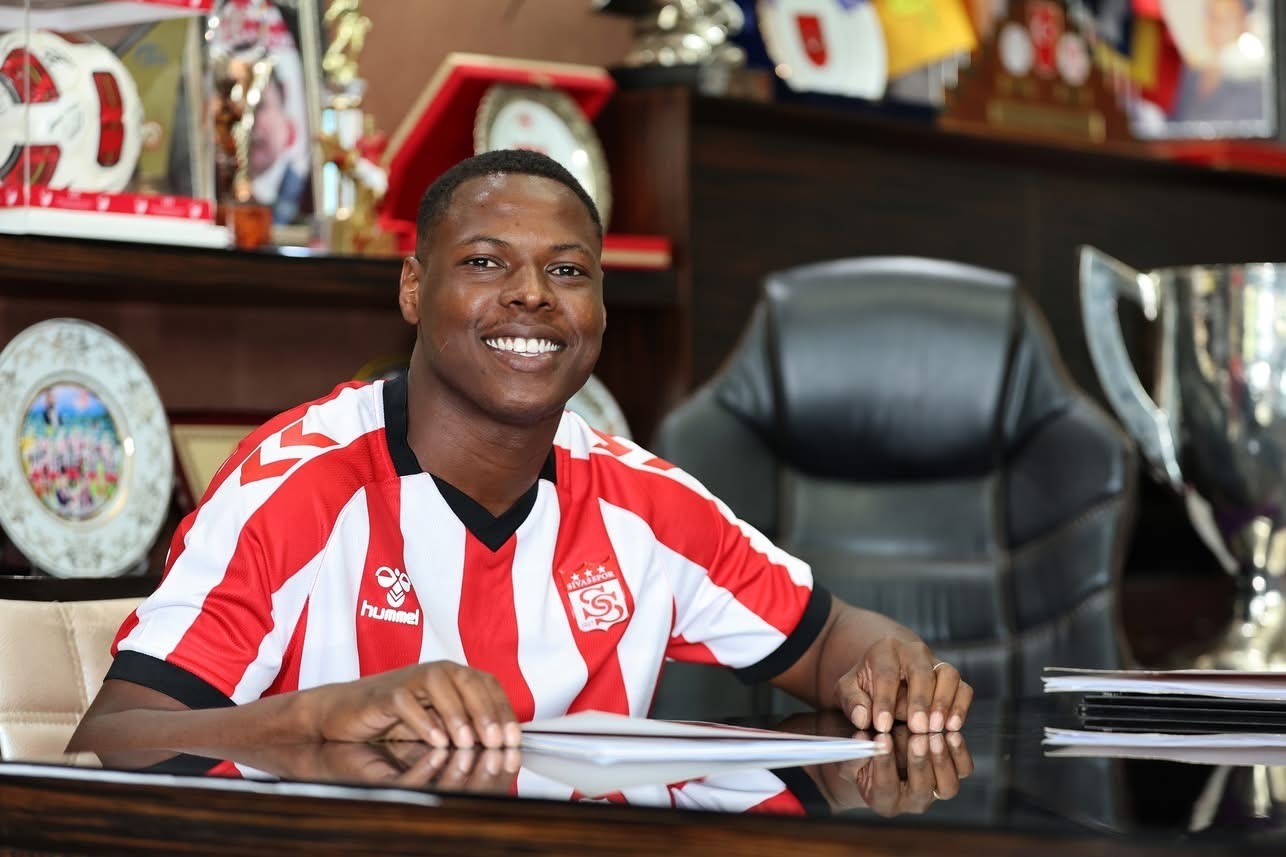 Sivasspor, Brezilyalı Yıldız Luan Campos ile Güçleniyor
