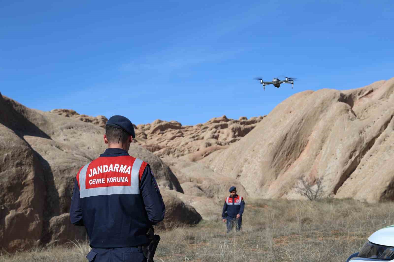 Sivas’ta Kaçak Avcılara Geçit Yok: Eğribucak’ta 13 Avcı Yakalandı