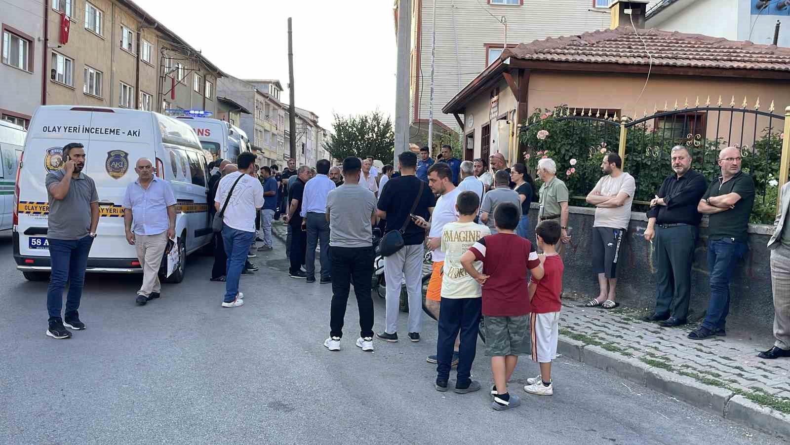 Sivas’ta Muhtarlık Ofisinde Trajik Olay: Mahalle Muhtarı Ölü Bulundu