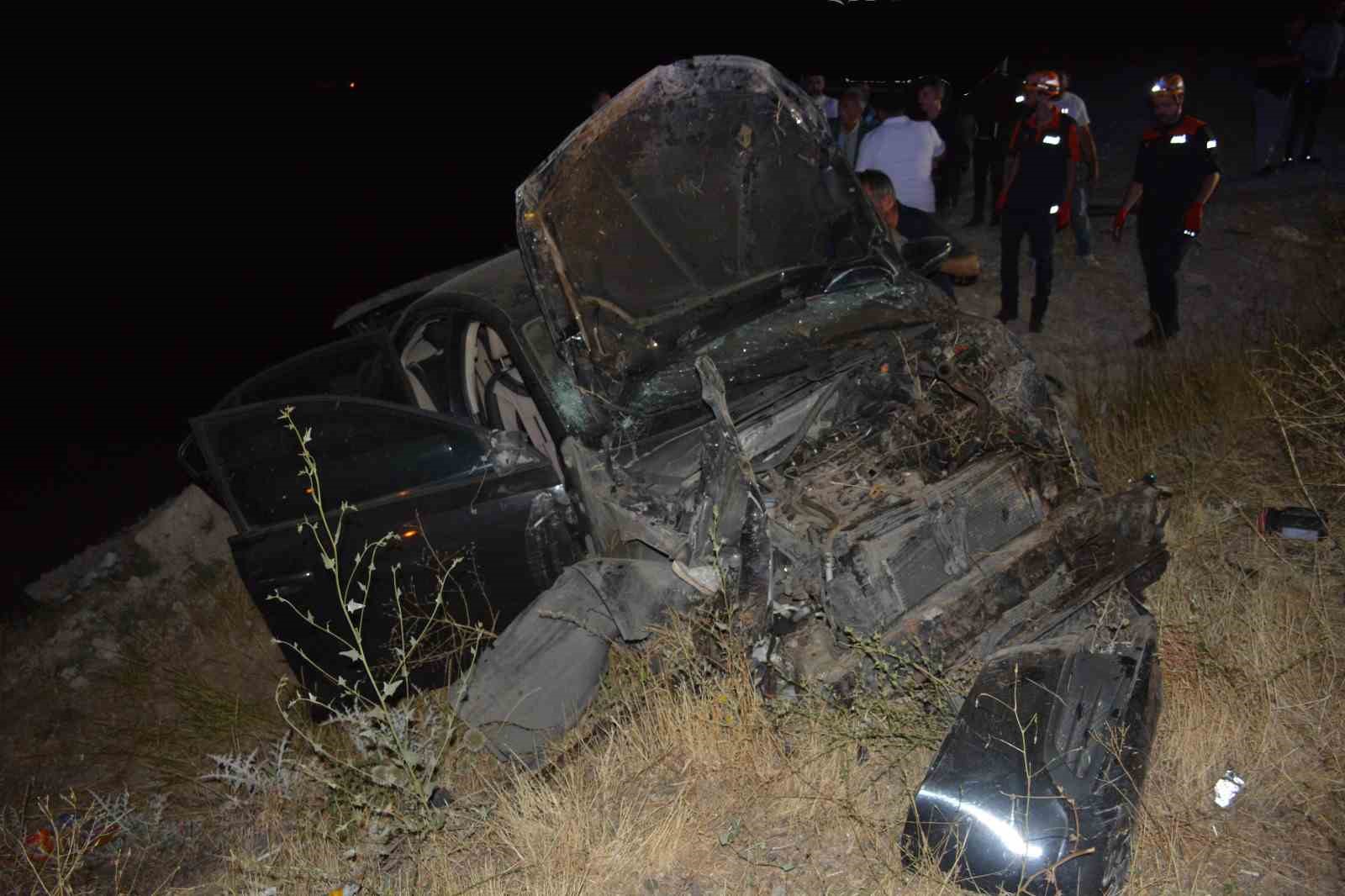 Suşehri’nde Meydana Gelen Trafik Kazası: 5 Kişi Yaralandı