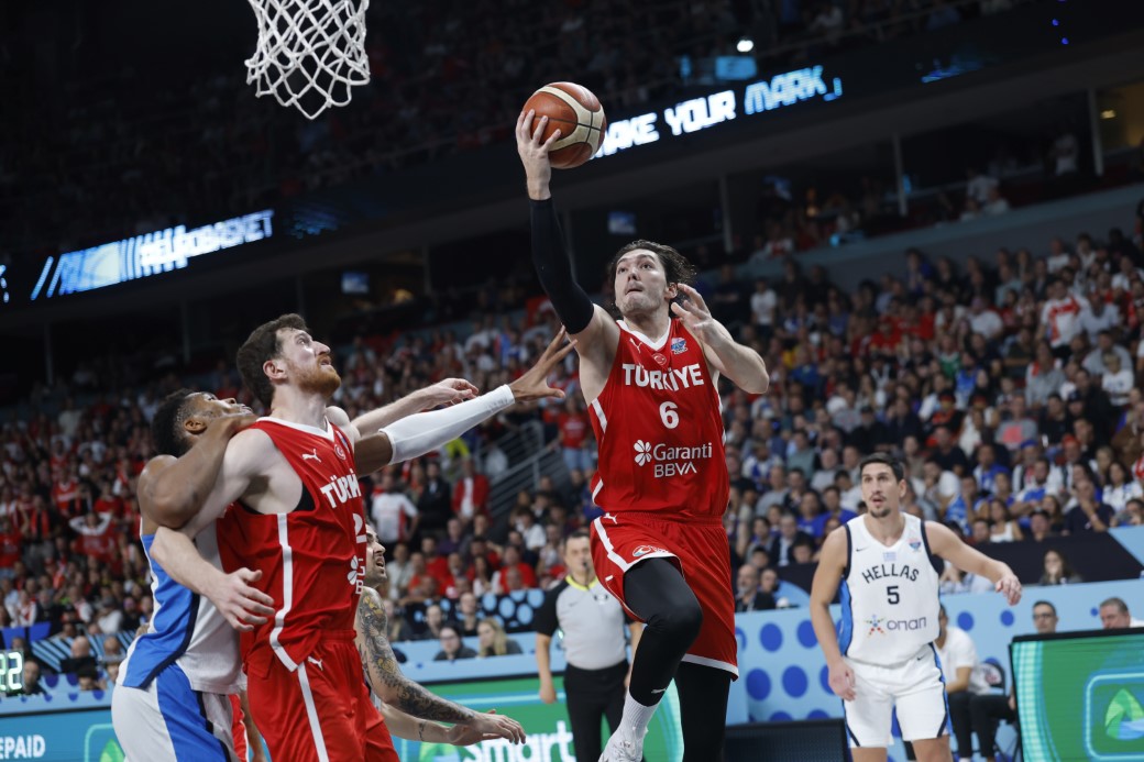 A Milli Erkek Basketbol Takımı, 2025 Avrupa Şampiyonası’nda Finale Yükseldi