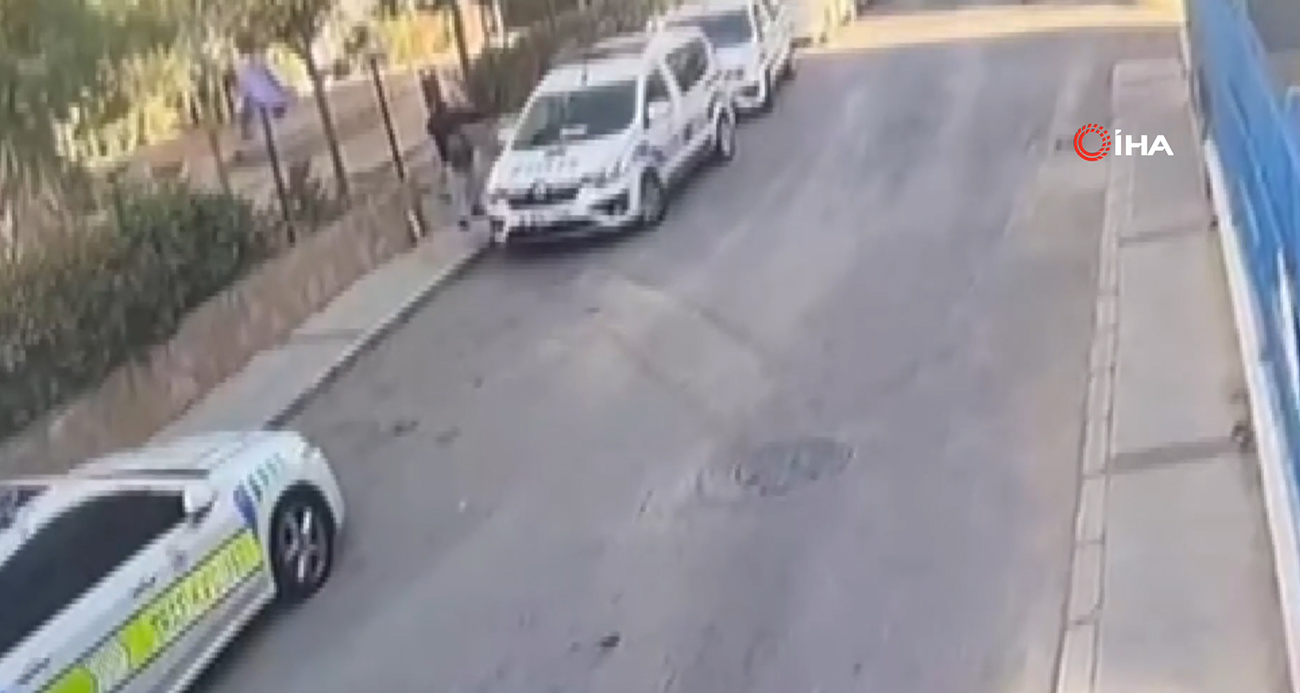 Balçova’da Polis Karakoluna Yönelik Saldırı Güvenlik Kamerasında