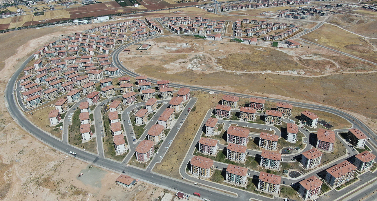 Bir şehir adeta baştan kuruldu: Elazığ’da 36 bin konut depremzedelere teslim edildi