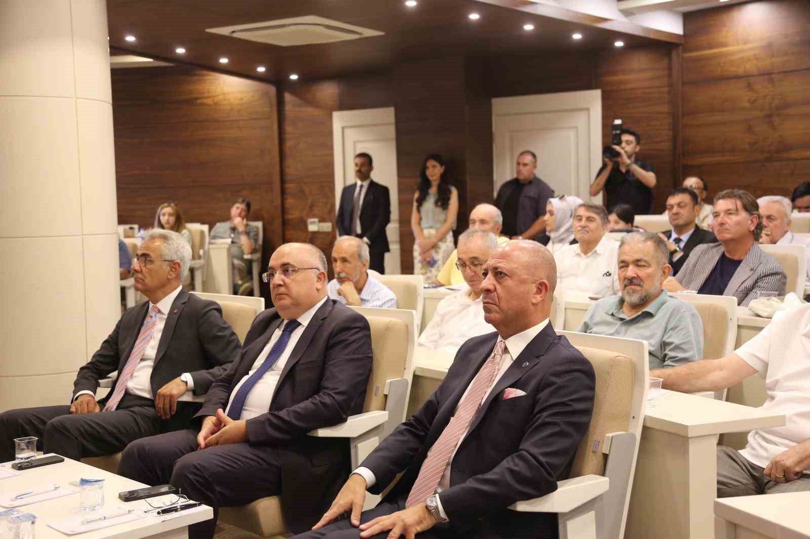 Cumhuriyet’in Temel Taşları Sivas’ta Buluştu