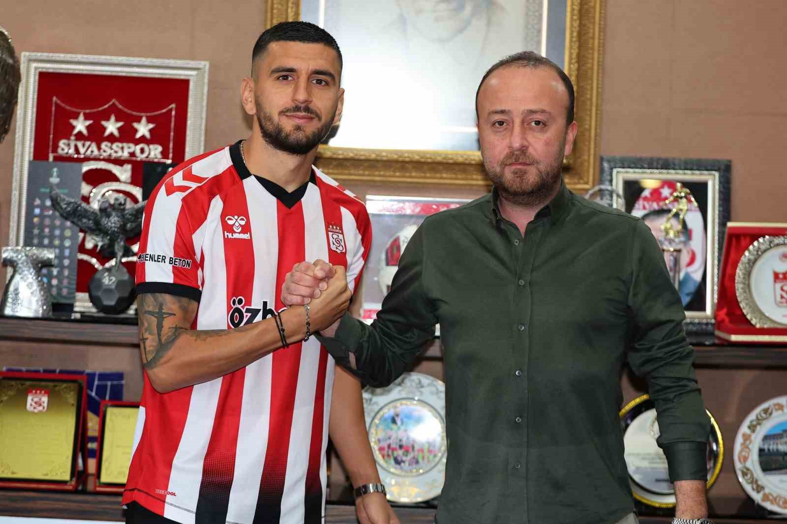Daniel Avramovski, Sivasspor Kadrosuna Katıldı