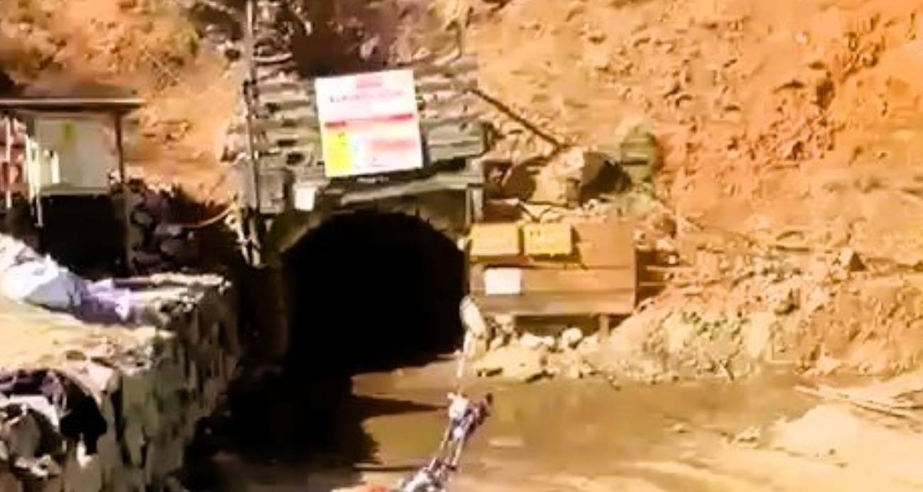 Denizli’de Krom Madeni Göçüğü: 2 İşçi Mahsur Kaldı