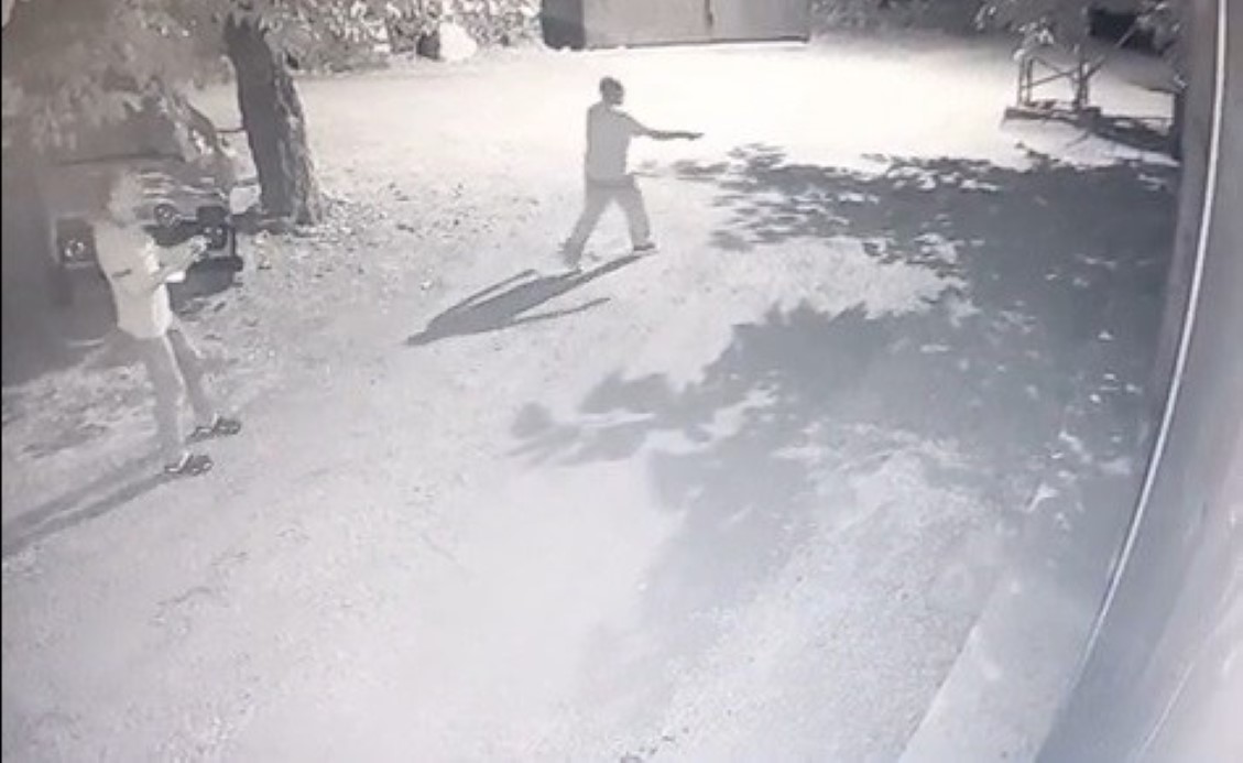 Erzincan Kemaliye’de Gece Ayı Kovalamacası