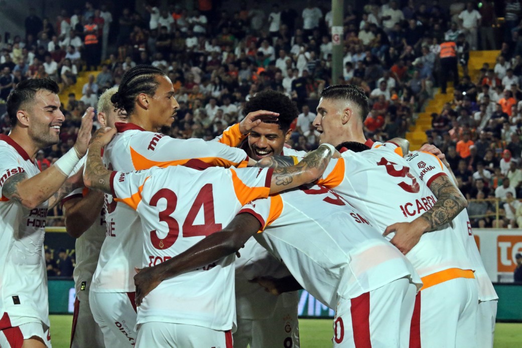 Galatasaray, Alanyaspor Karşısında 15. Galibiyetini Aldı