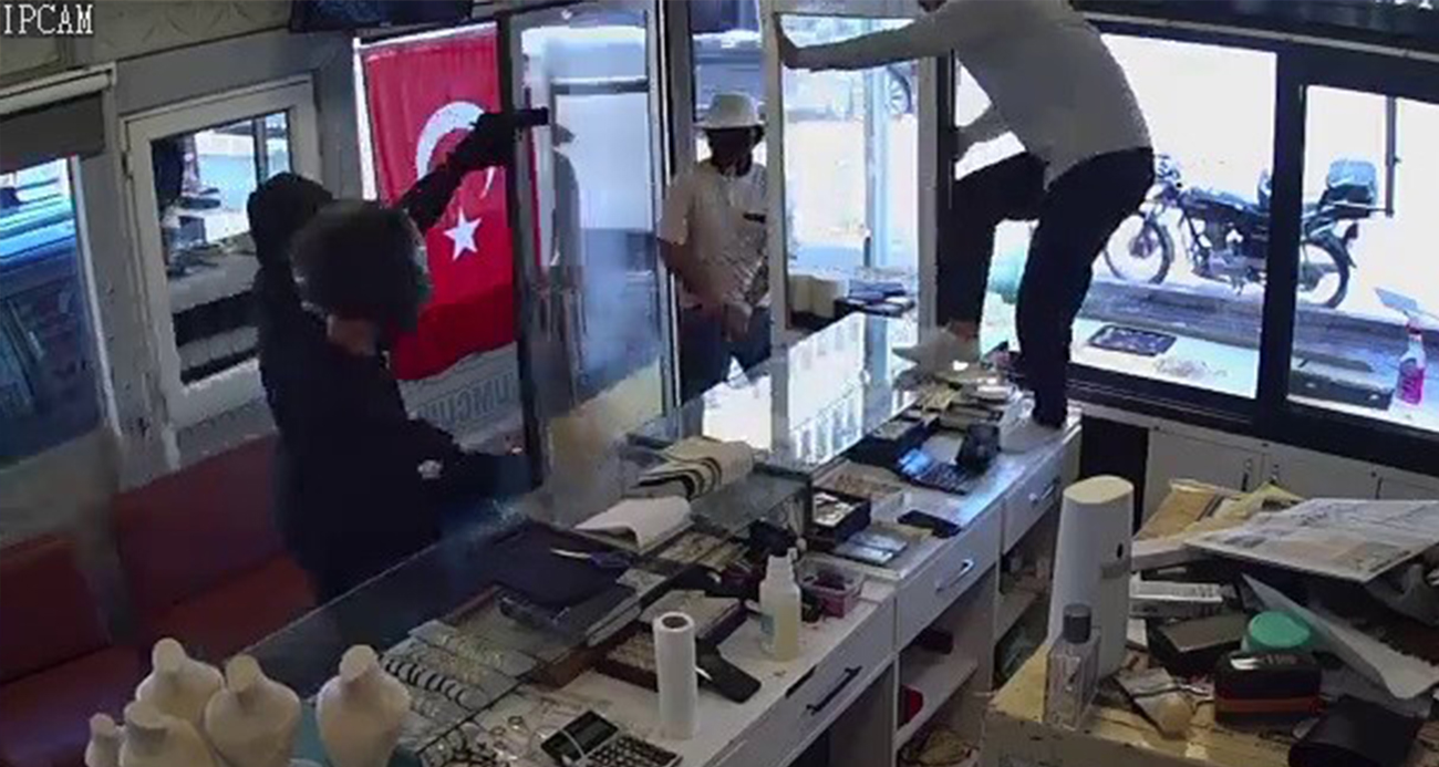 Hatay’da Kuyumcu Soymaya Çalışan 3 Hırsız Tutuklandı