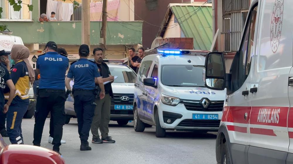 Kocaeli Gebze’de Anne ve Kızı Evinde Ölü Bulundu