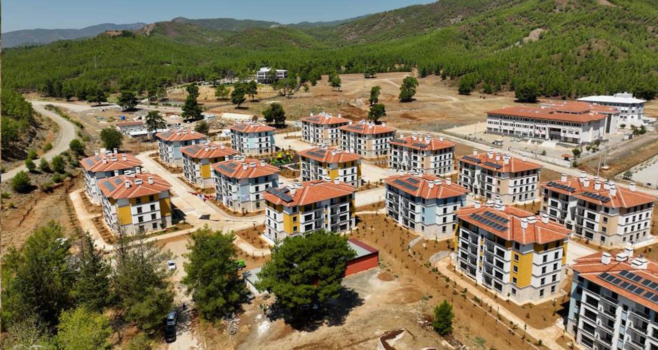 Muğla Seydikemer’de TOKİ’nin Sosyal Konut Projeleri Yeni Sahiplerini Buldu