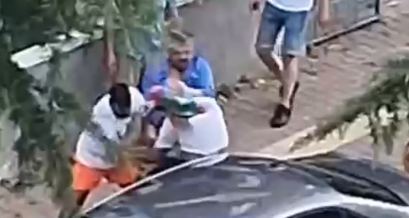 Samsun’da Aile İçi Kavga Kanlı Bitti: Genç Adam Ağabeyini Darbeden Kişiyi Bıçakladı