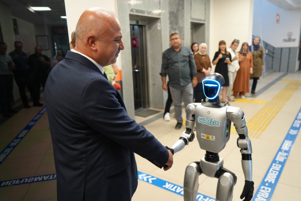 Samsun’da Robot Vatandaşlık Dönemi: Festman Canik Olarak Nüfusa Kaydedildi