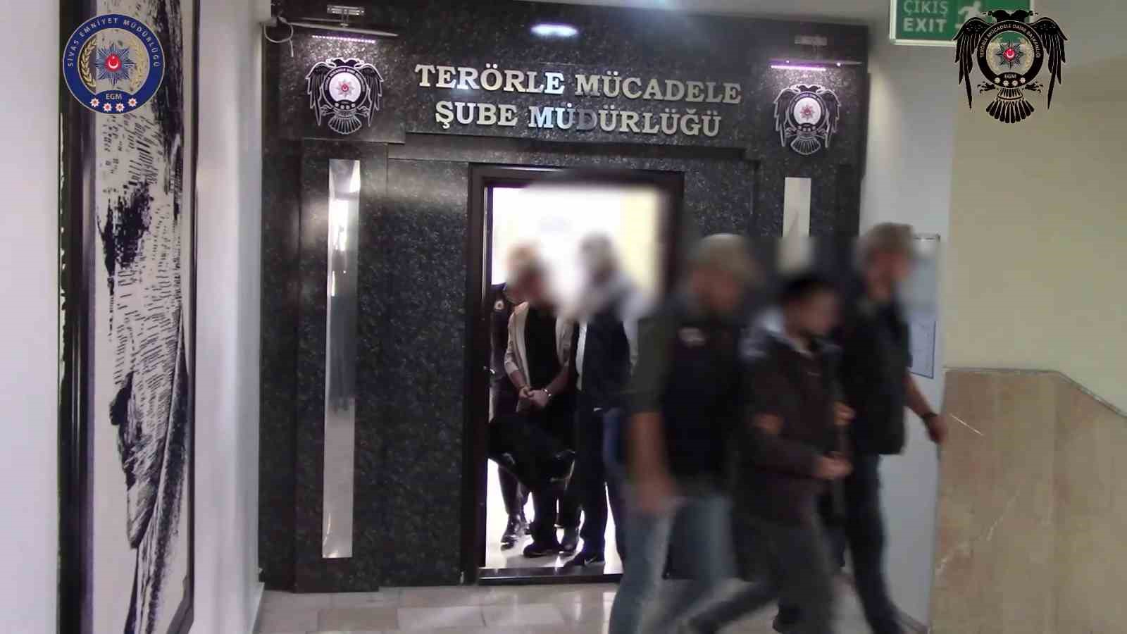 Sivas Merkezli Operasyonda 4 FETÖ Şüphelisi Yakalandı