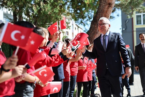 Sivas’ta İlköğretim Haftası Coşkuyla Kutlandı