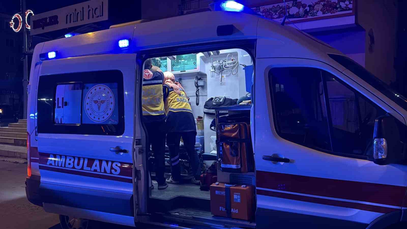 Sivas’ta Park Halindeki Araçta Meydana Gelen Patlama 3 Çocuğu Yaraladı