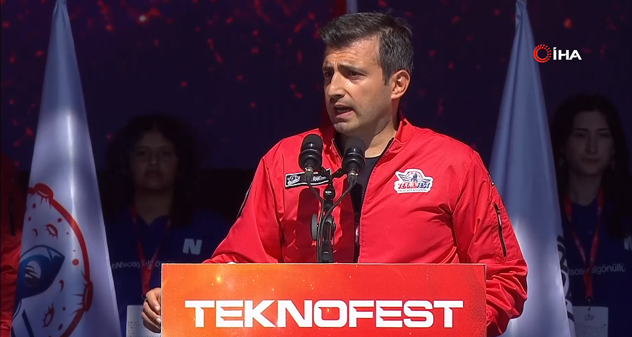 TEKNOFEST’te Selçuk Bayraktar’dan Yenilikçi Açıklamalar!