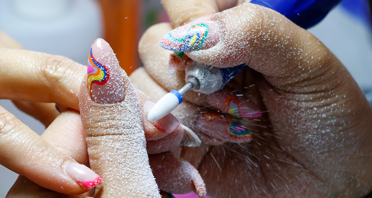 Uzmanlar Uyarıyor: Kalıcı Ojelerdeki Kanser Tehlikesi