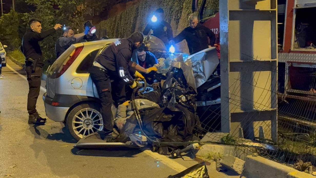 Zonguldak’ta Gece Yarısı Feci Kaza: İki Can Kaybı
