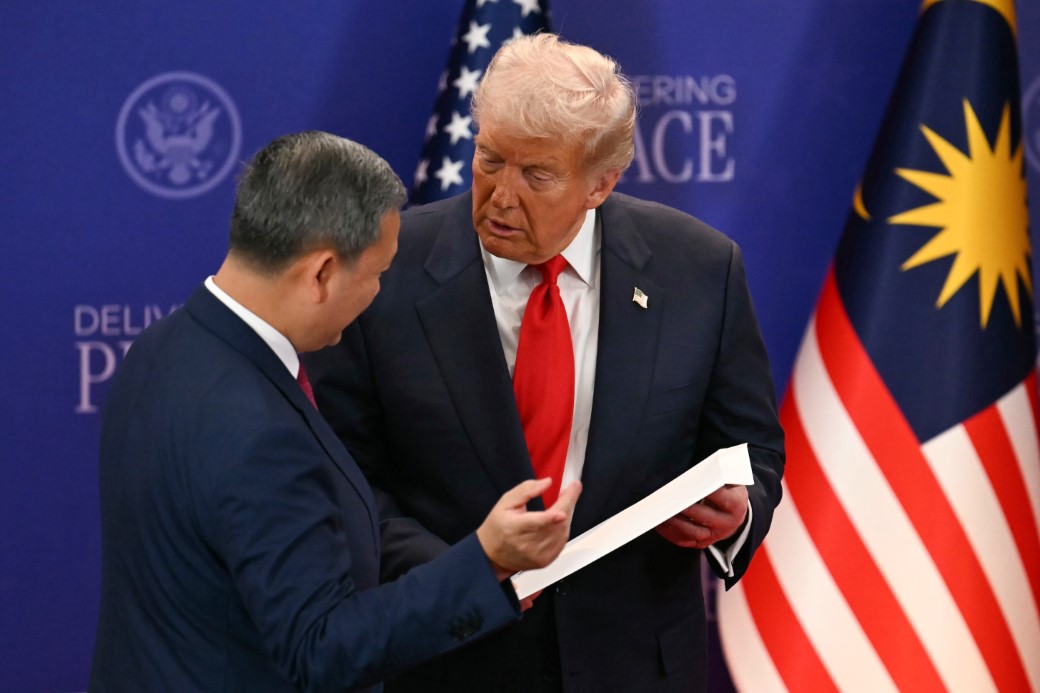 ABD Başkanı Trump, Güneydoğu Asya’da Barış Zirvesine Katıldı