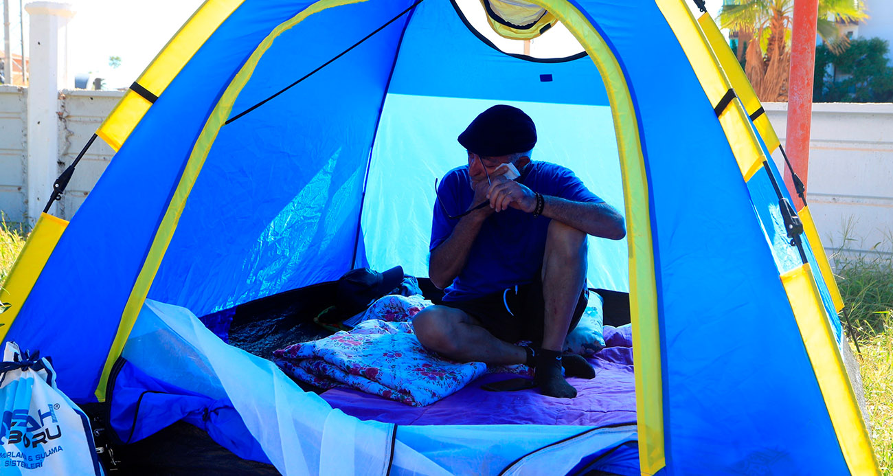 Antalya’da Eşi Tarafından Bıçaklanan Adam, Yeniden Evsiz Kaldı